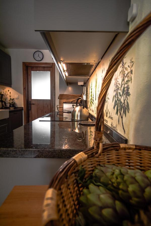 Kuninez, Holiday Home With Summer Kitchen Most Na Soci Exterior photo